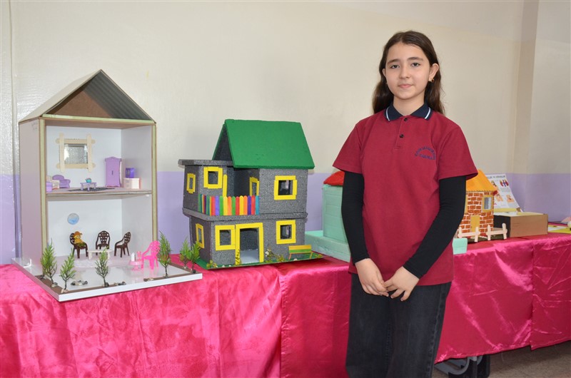 Atatürk Ortaokulu’ndan Sanat Dolu Yıl Sonu Etkinliği