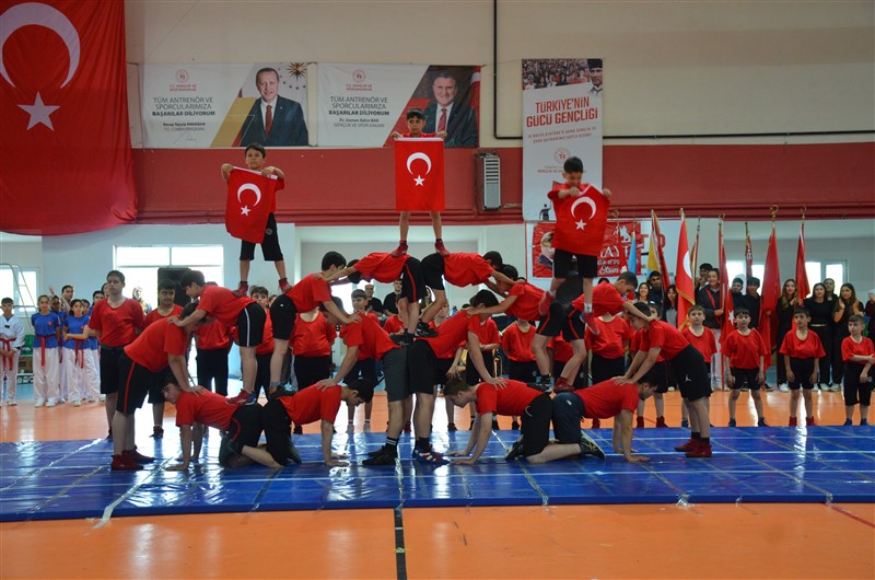Taşova 19 Mayıs Atatürk'ü Anma, Gençlik ve Spor Bayramı Gösterileri