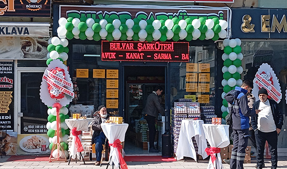 BULVAR ŞARKÜTERİ TAŞOVA’DA HİZMETE AÇILDI!