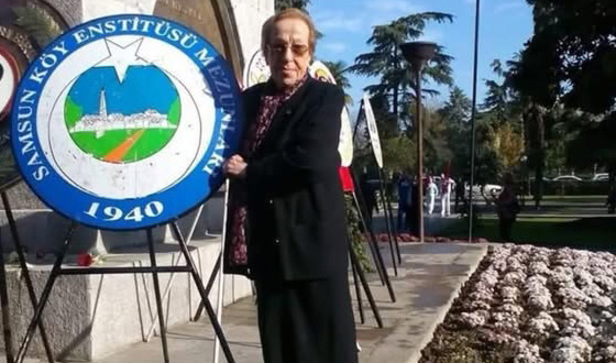 İLÇEMİZİN İLK KADIN ÖĞRETMENİ VEFAT ETTİ