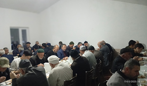 Devre Köyünde Tüm Köy Hep Birlikte İftarını Açıyor