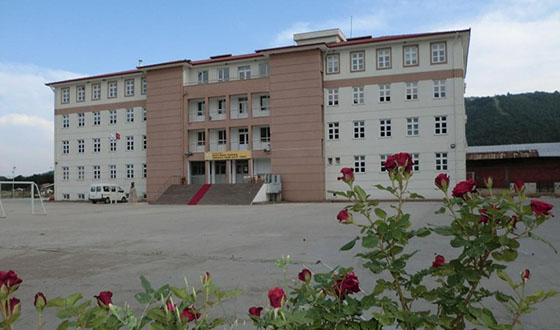 Şehit Bekir Özdemir Anadolu İmam Hatip Lisesi Proje Statüsünden Çıkarıldı