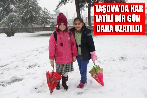 Taşova'da kar tatili bir gün daha uzatıldı..